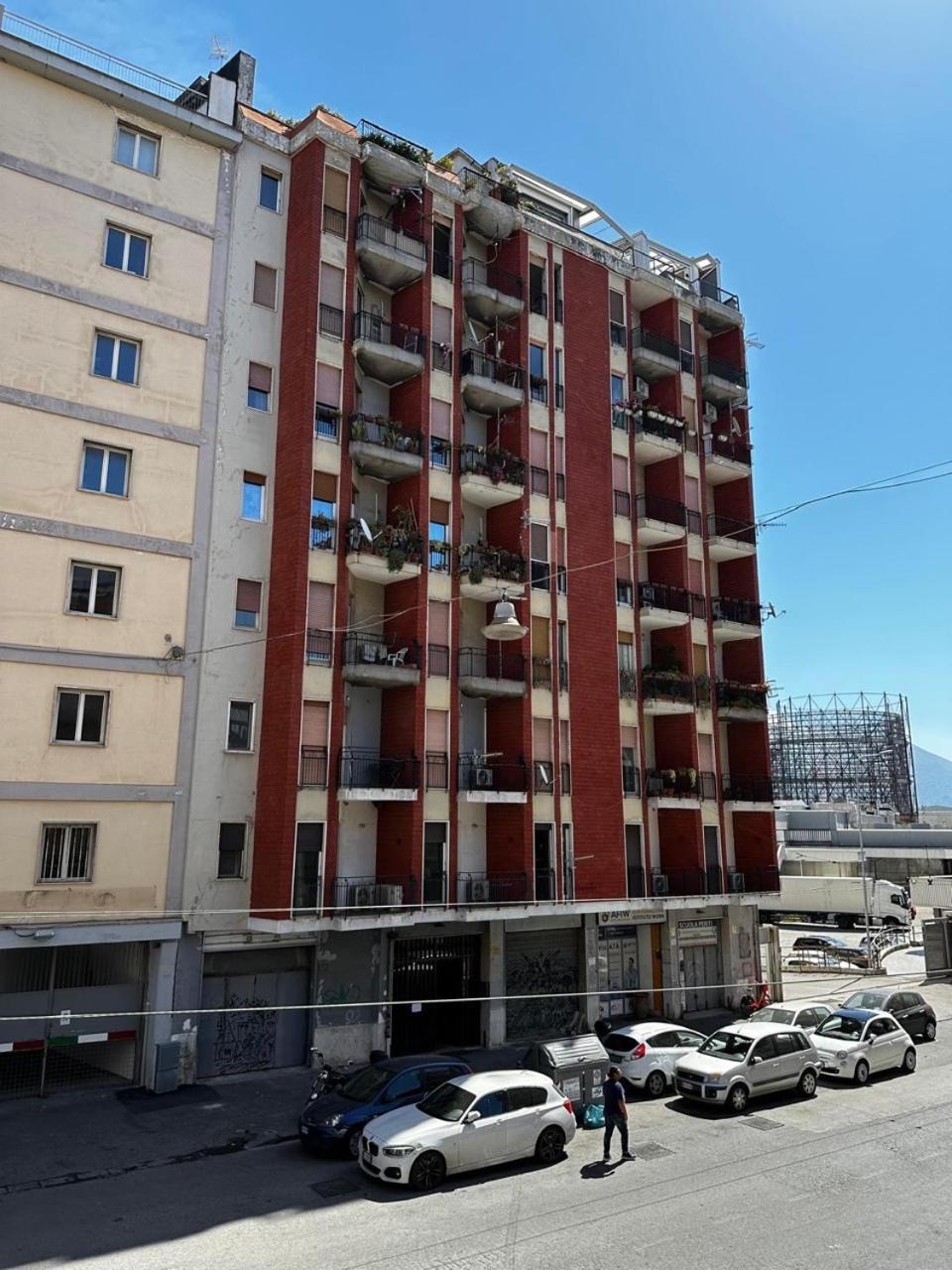Binario 56 Bed & Breakfast Наполи Екстериор снимка